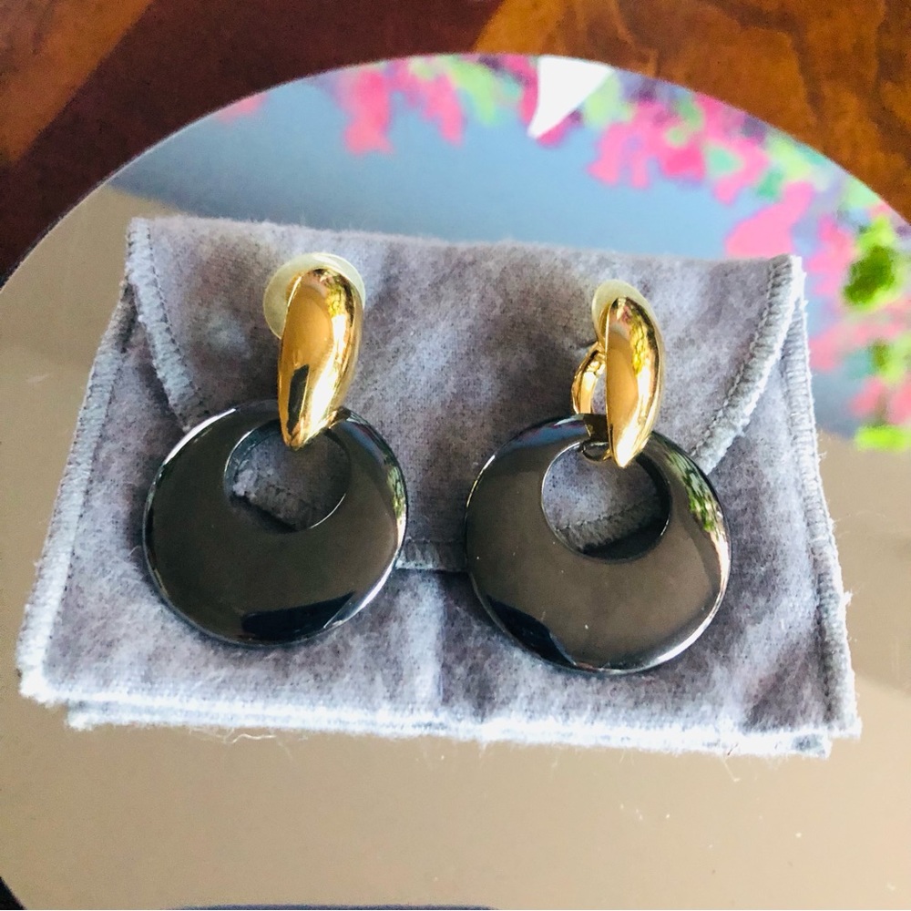 Vintage genuine hematite disc pierced earrings
